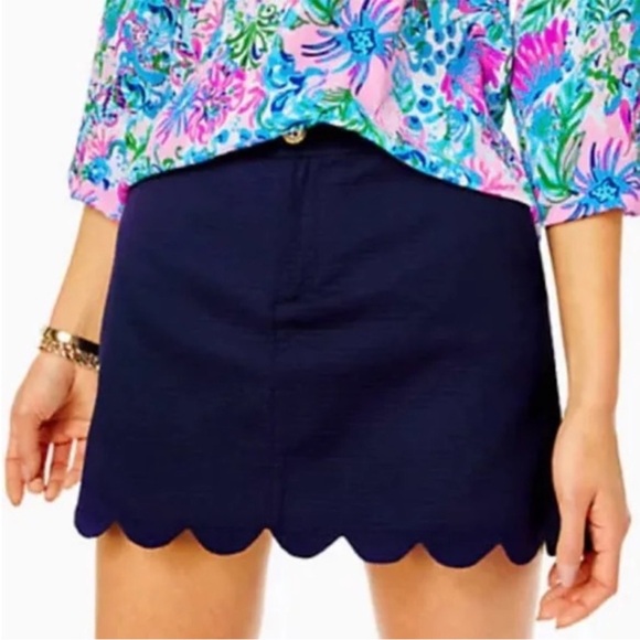 Lilly Pulitzer Dresses & Skirts - Lily Pulitzer Navy Scalloped Skort